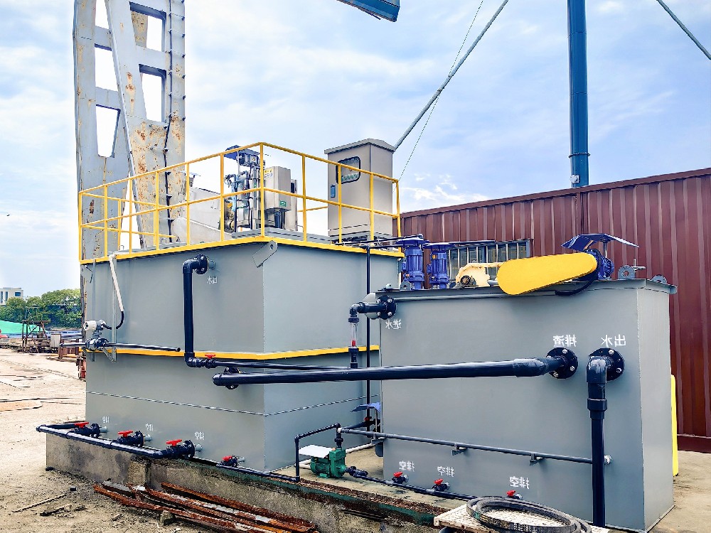 養(yǎng)雞污水：問題、危害與處理措施