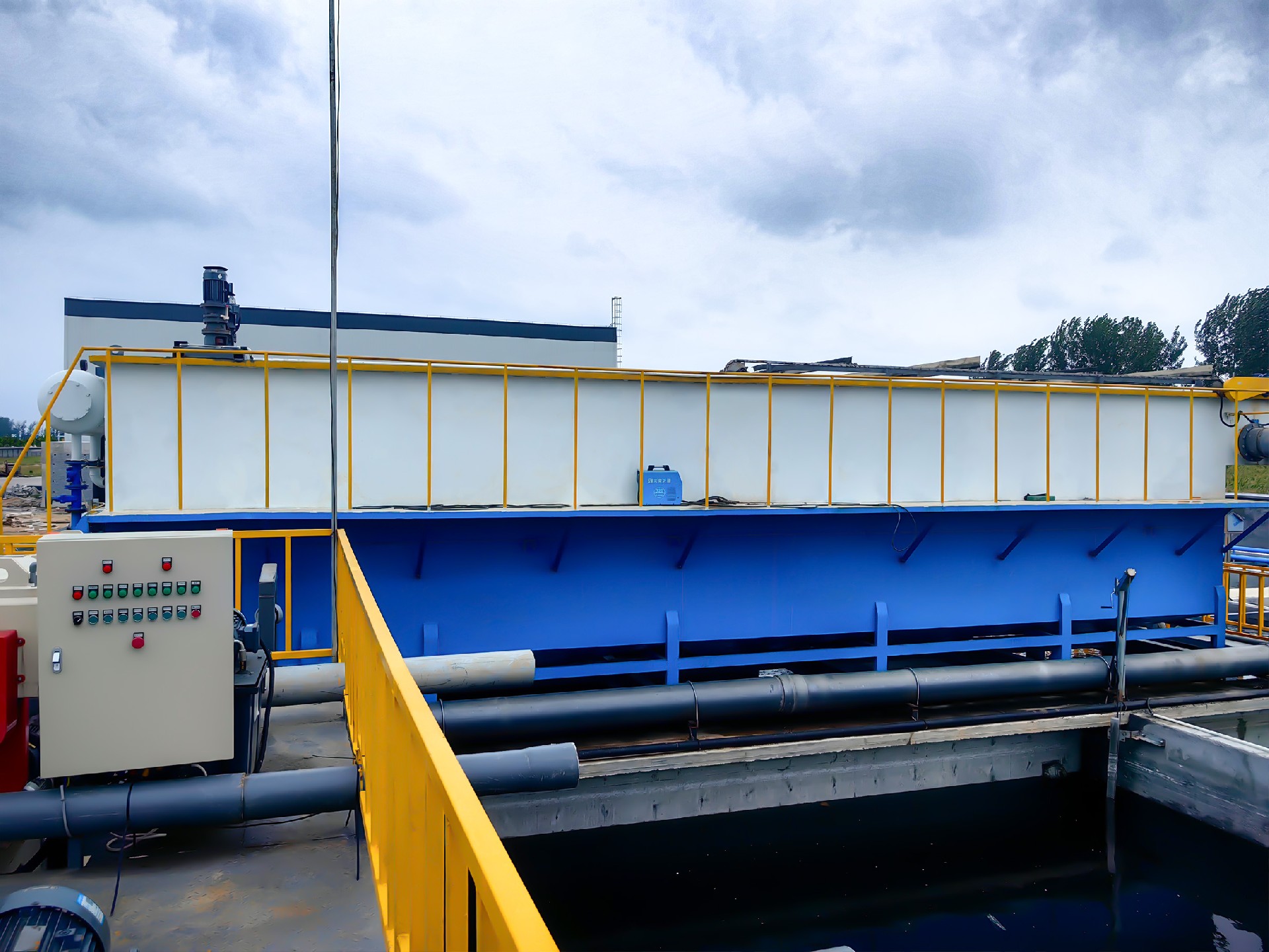 地埋一體化污水處理設(shè)備,生活污水處理設(shè)備,農(nóng)村污水處理設(shè)備